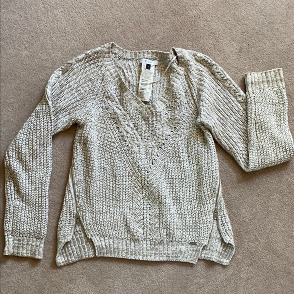 STUDIO F Cream Colored Sweater Size Small